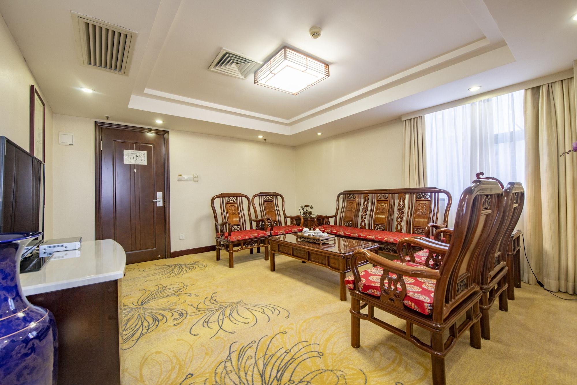 Overseas Chinese Friendship Hotel Kanton Exterior foto