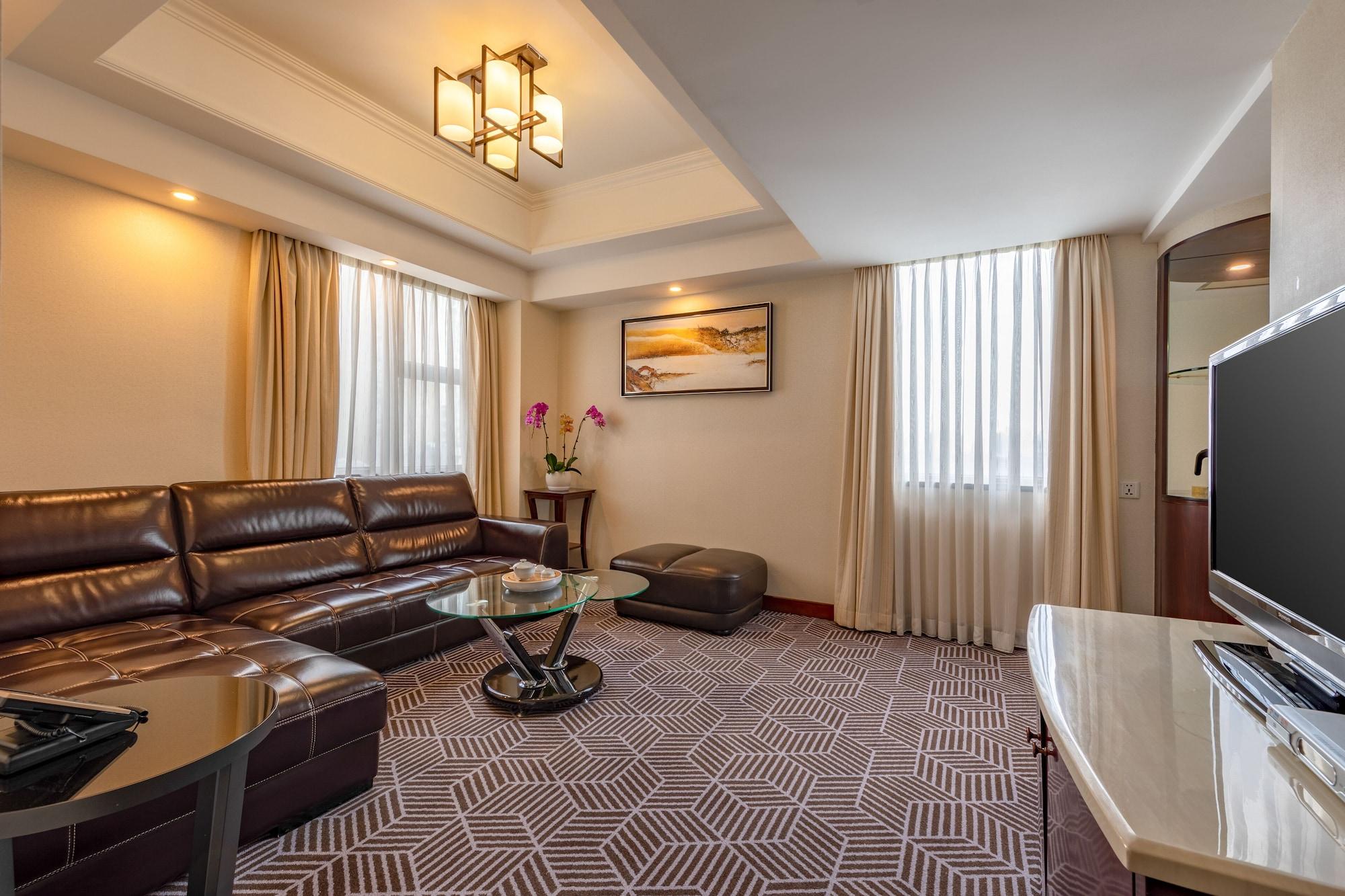 Overseas Chinese Friendship Hotel Kanton Exterior foto