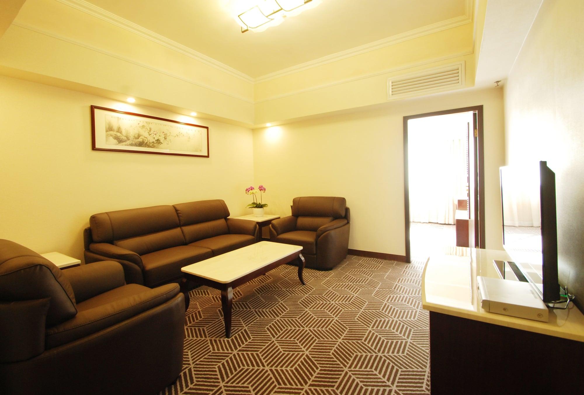 Overseas Chinese Friendship Hotel Kanton Exterior foto